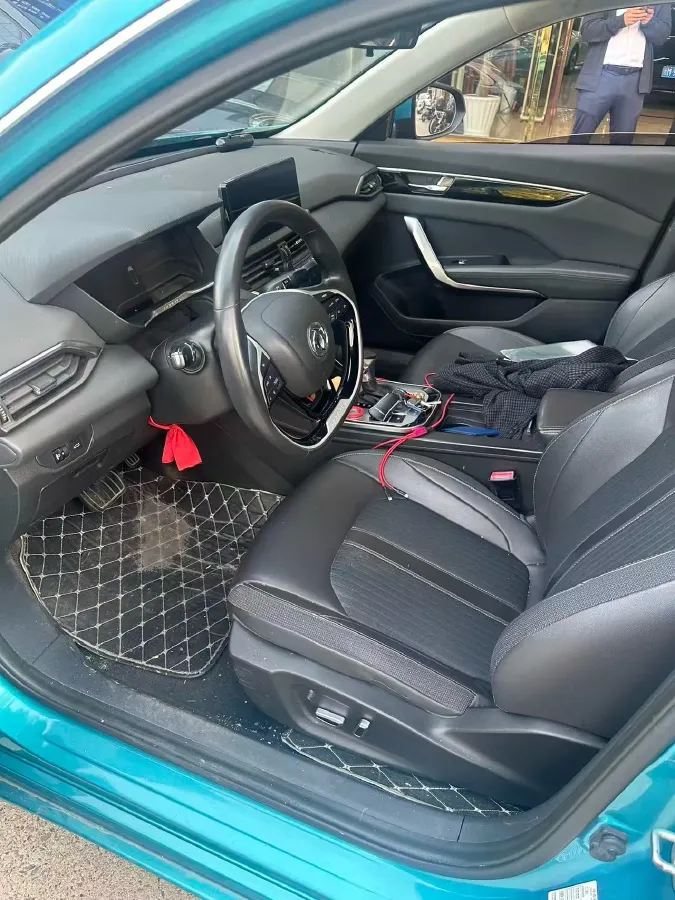 2020 DongFeng Aeolus YiXuan 1.5T 150HP L4 6DCT,autocango,china used car exporter,china ev exporter,chinese used car exporter,chinese used ev exporter