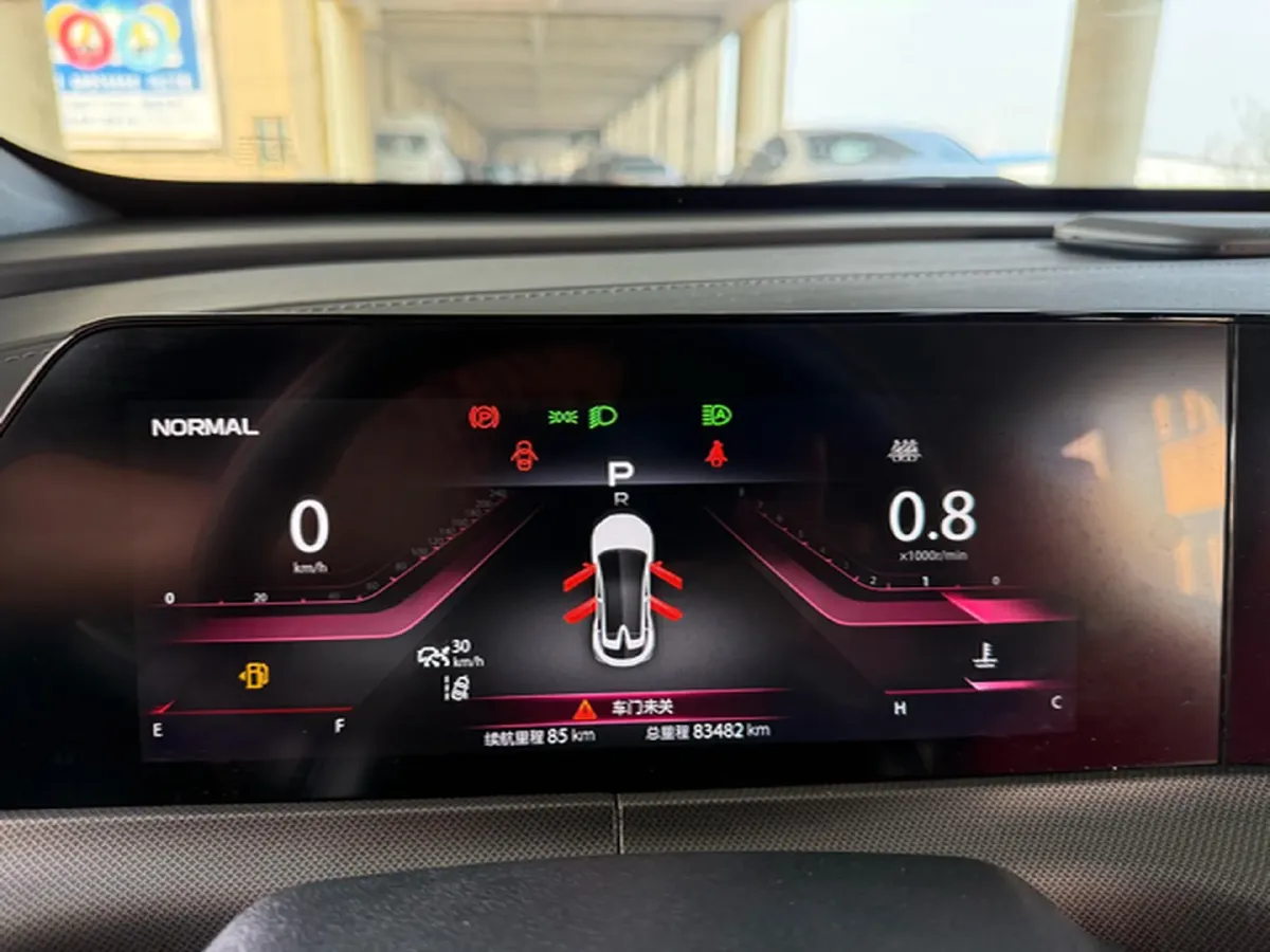 2020 ChangAn UNI-T 1.5T 180HP L4 7DCT,autocango,china used car exporter,china ev exporter,chinese used car exporter,chinese used ev exporter