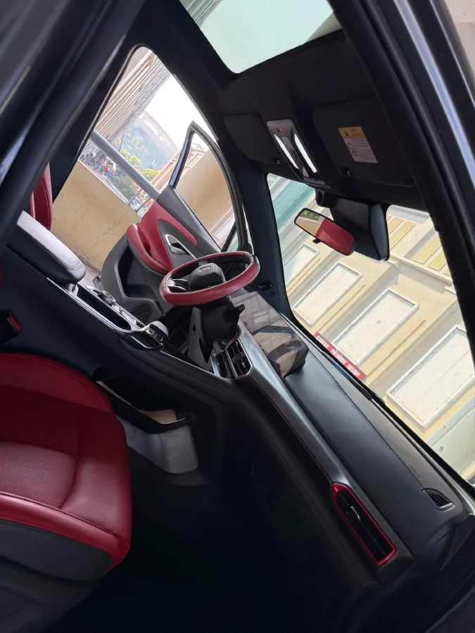 2020 ChangAn UNI-T 1.5T 180HP L4 7DCT,autocango,china used car exporter,china ev exporter,chinese used car exporter,chinese used ev exporter