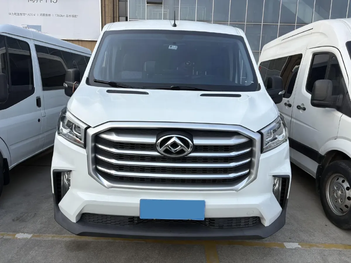2020 MAXUS XinTu V90 2.0T 148HP L4 6MT,autocango,china used car exporter,china ev exporter,chinese used car exporter,chinese used ev exporter