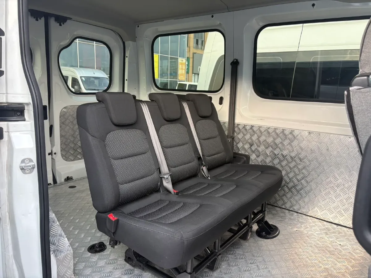 2020 MAXUS XinTu V90 2.0T 148HP L4 6MT,autocango,china used car exporter,china ev exporter,chinese used car exporter,chinese used ev exporter