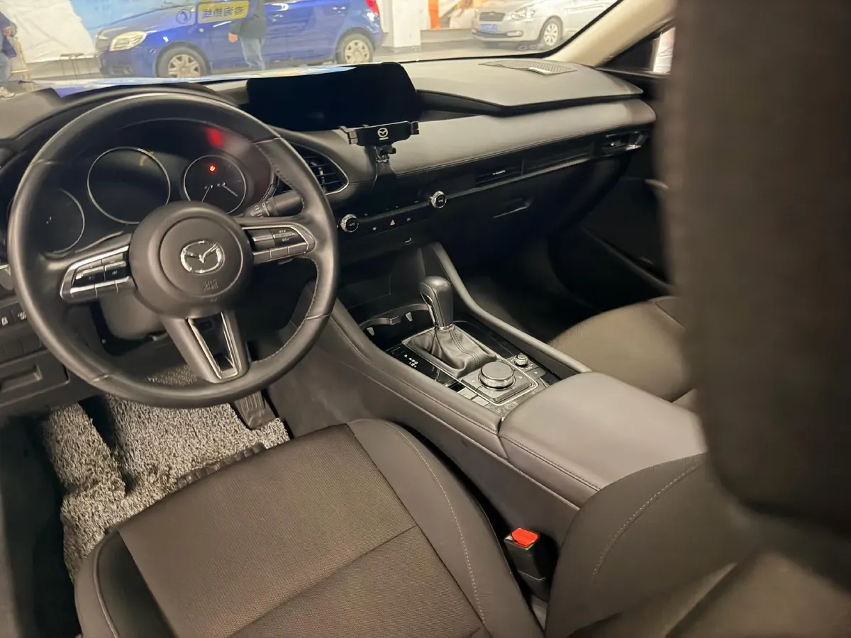2021 Mazda 3 Axela 2.0L 158HP L4 6AT,autocango,china used car exporter,china ev exporter,chinese used car exporter,chinese used ev exporter
