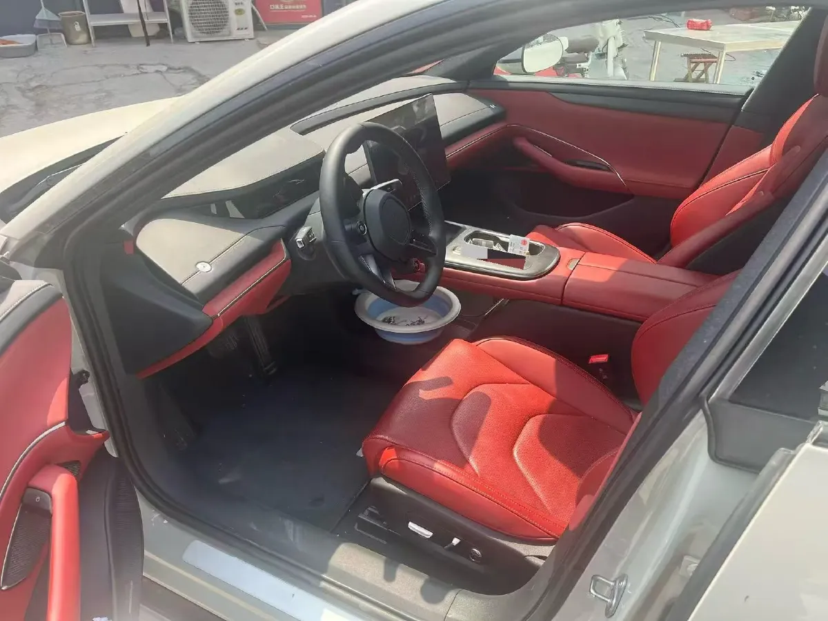 2024 MI SU7 BEV 94.3KWH,autocango,china used car exporter,china ev exporter,chinese used car exporter,chinese used ev exporter