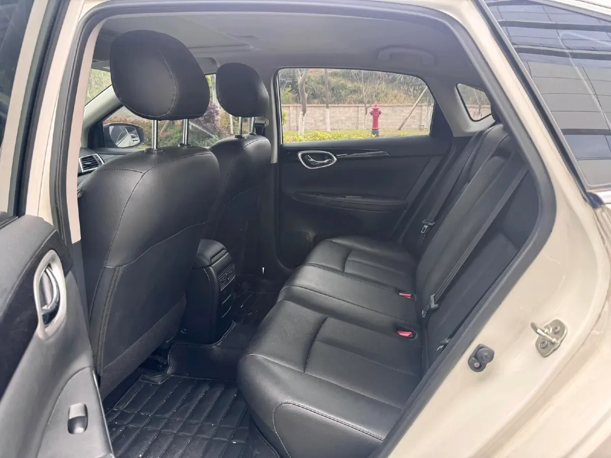 2022 Nissan Sylphy 1.6L 122HP L4 CVT,autocango,china used car exporter,china ev exporter,chinese used car exporter,chinese used ev exporter