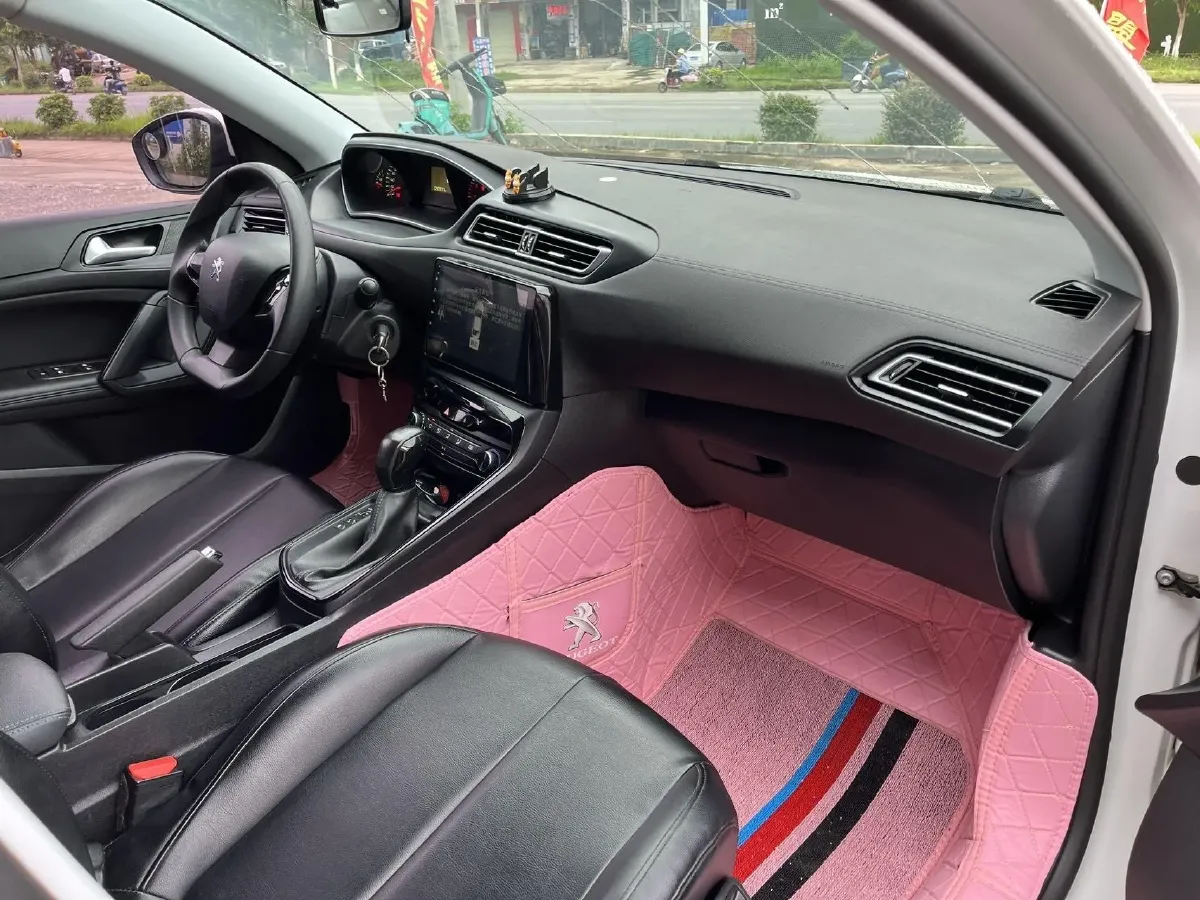 2018 Peugeot 308 1.6L 117HP L4 6AT,autocango,china used car exporter,china ev exporter,chinese used car exporter,chinese used ev exporter