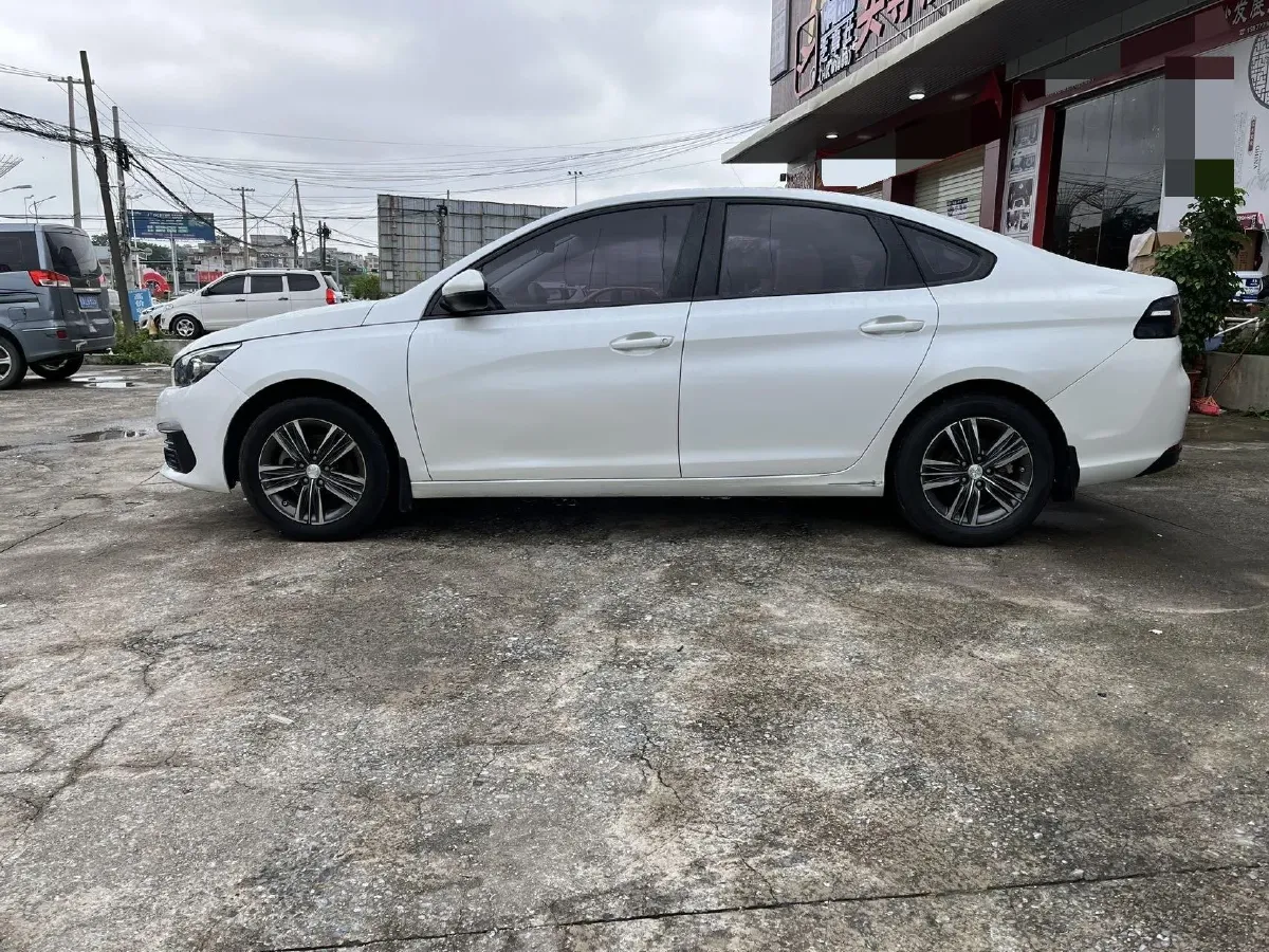 2018 Peugeot 308 1.6L 117HP L4 6AT,autocango,china used car exporter,china ev exporter,chinese used car exporter,chinese used ev exporter