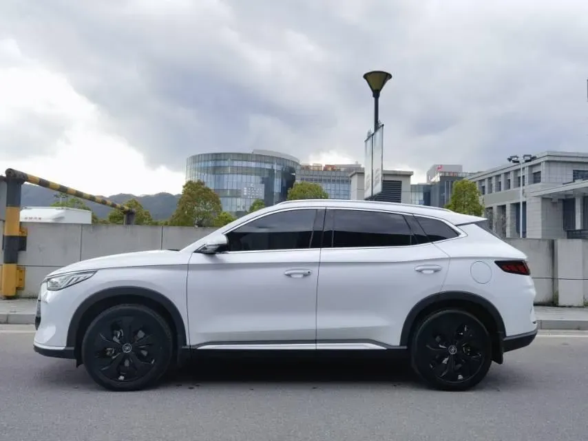 2021 Geely JiaJi 1.5T 177HP L3 7DCT PHEV 11.3KWH,autocango,china used car exporter,china ev exporter,chinese used car exporter,chinese used ev exporter