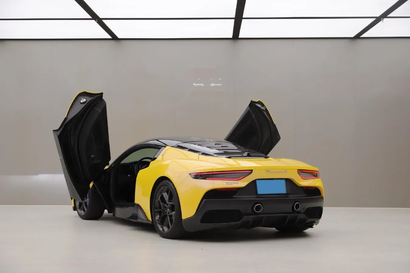 2020 Maserati MC20 3.0T 630HP V6 8DCT,autocango,china used car exporter,china ev exporter,chinese used car exporter,chinese used ev exporter