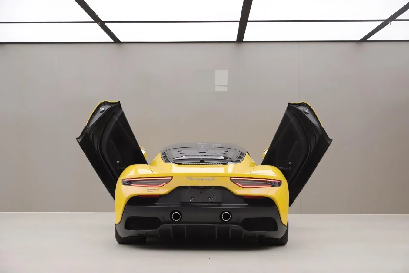 2020 Maserati MC20 3.0T 630HP V6 8DCT,autocango,china used car exporter,china ev exporter,chinese used car exporter,chinese used ev exporter