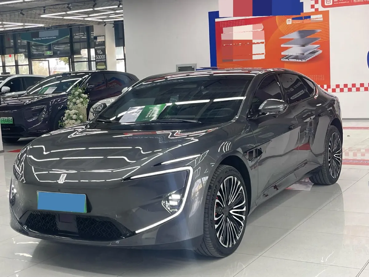 2025 Avatr 12 1.5T 156HP L4 REEV 39.05KWH,autocango,china used car exporter,china ev exporter,chinese used car exporter,chinese used ev exporter