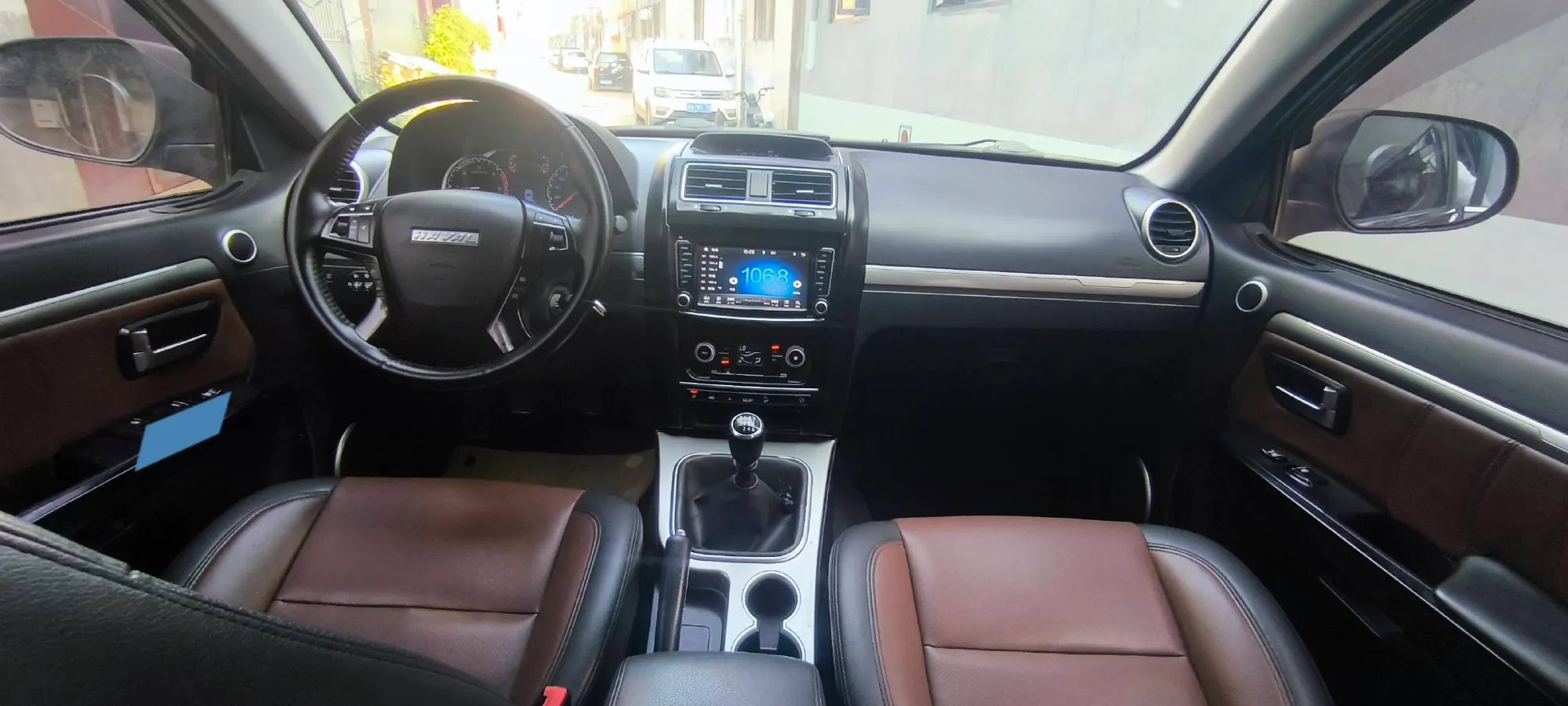 2018 Haval H5 Class 2.0T 150HP L4 6MT,autocango,china used car exporter,china ev exporter,chinese used car exporter,chinese used ev exporter