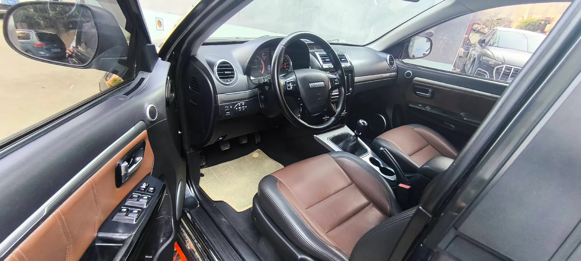 2018 Haval H5 Class 2.0T 150HP L4 6MT,autocango,china used car exporter,china ev exporter,chinese used car exporter,chinese used ev exporter