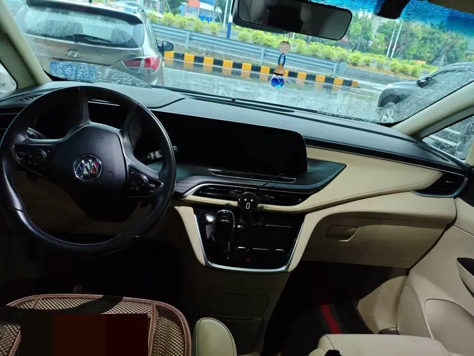 2023 Buick GL8 2.0T 237HP L4 9AT,autocango,china used car exporter,china ev exporter,chinese used car exporter,chinese used ev exporter