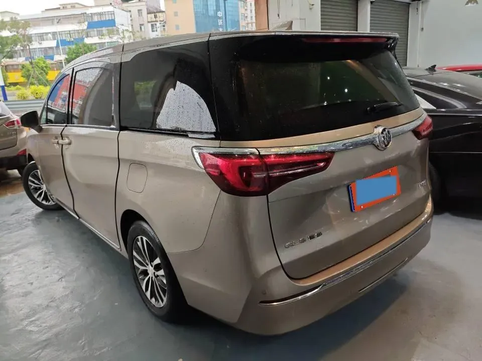 2023 Buick GL8 2.0T 237HP L4 9AT,autocango,china used car exporter,china ev exporter,chinese used car exporter,chinese used ev exporter