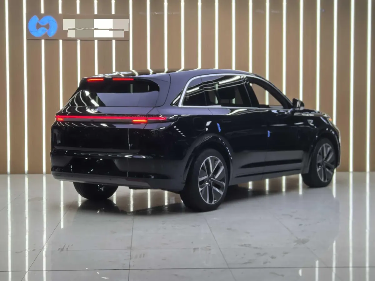 2023 Li L7 Range Extended 154HP REEV 40.9KWH,autocango,china used car exporter,china ev exporter,chinese used car exporter,chinese used ev exporter