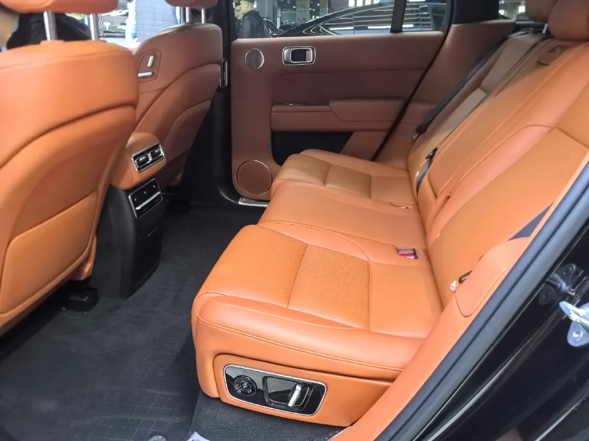 2023 Li L7 Range Extended 154HP REEV 40.9KWH,autocango,china used car exporter,china ev exporter,chinese used car exporter,chinese used ev exporter