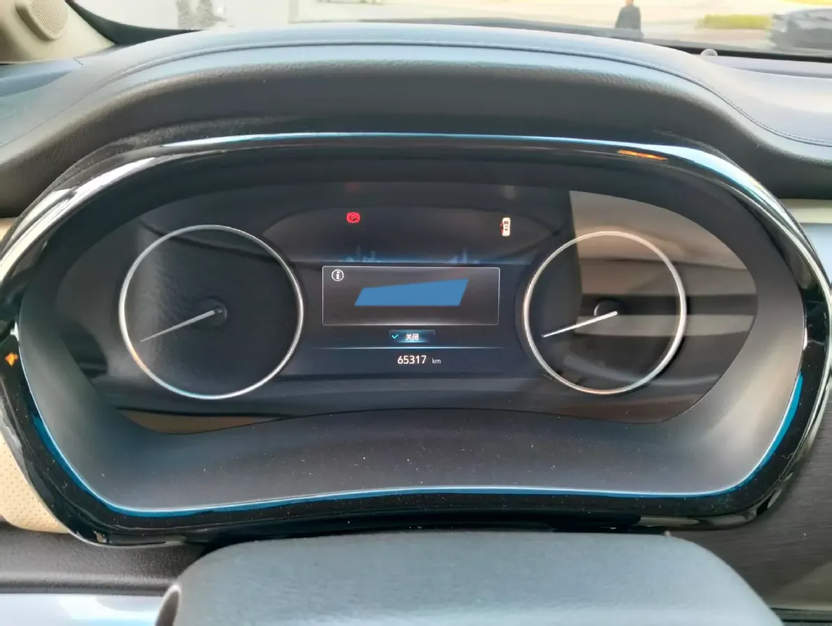 2023 Buick GL8 2.0T 237HP L4 9AT,autocango,china used car exporter,china ev exporter,chinese used car exporter,chinese used ev exporter