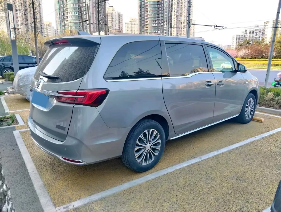 2023 Buick GL8 2.0T 237HP L4 9AT,autocango,china used car exporter,china ev exporter,chinese used car exporter,chinese used ev exporter