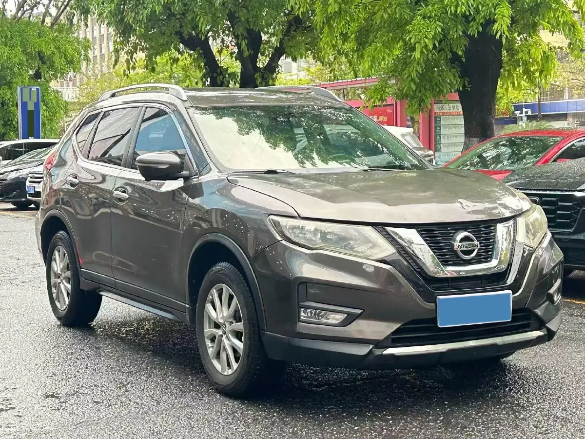 2020 Nissan X-Trail 2.0L 154HP L4 CVT,autocango,china used car exporter,china ev exporter,chinese used car exporter,chinese used ev exporter