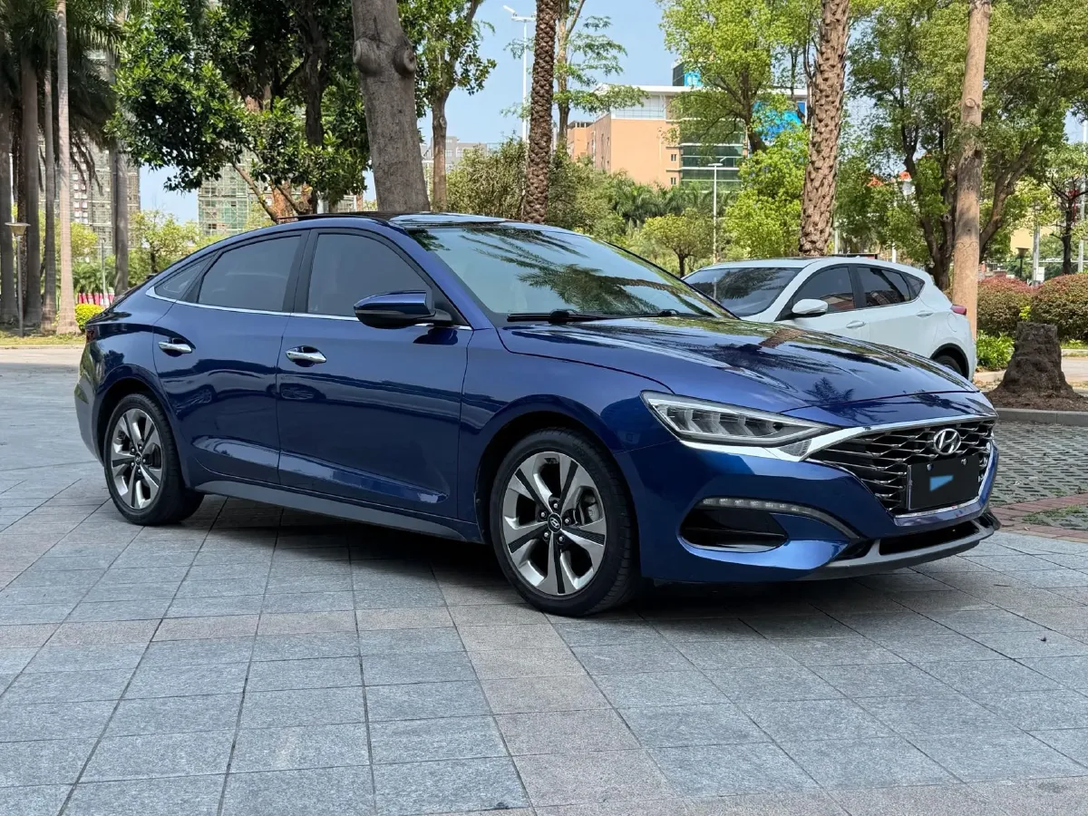 2019 Hyundai La Festa 1.6T 190HP L4 7DCT,autocango,china used car exporter,china ev exporter,chinese used car exporter,chinese used ev exporter