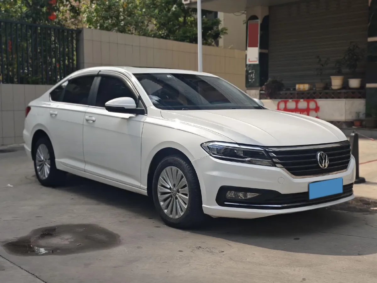2018 Skoda Karoq 1.4T 150HP L4 7DCT,autocango,china used car exporter,china ev exporter,chinese used car exporter,chinese used ev exporter