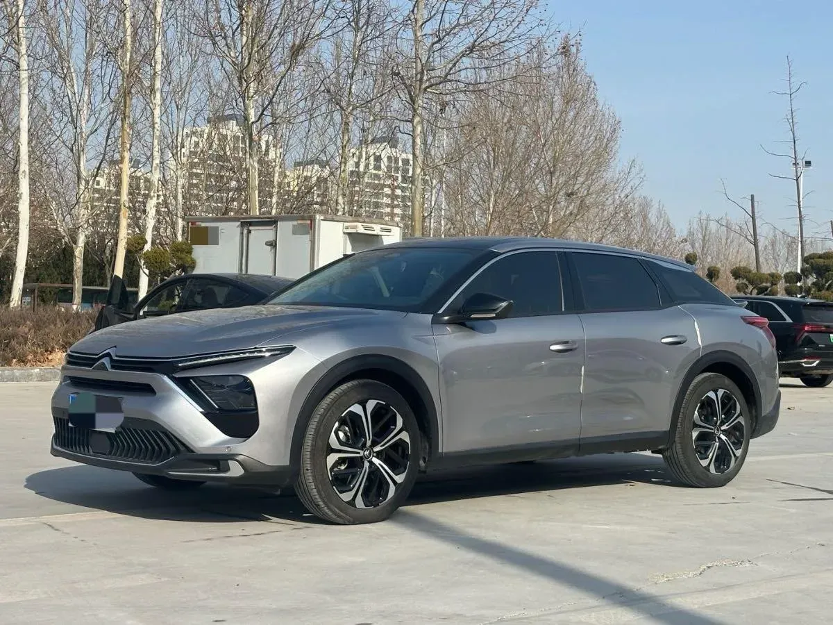 2024 Citroen C5 X 1.6T 175HP L4 8AT,autocango,china used car exporter,china ev exporter,chinese used car exporter,chinese used ev exporter
