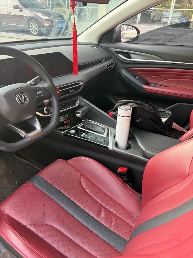 2021 ChangAn Eado 1.4T 160HP L4 7DCT,autocango,china used car exporter,china ev exporter,chinese used car exporter,chinese used ev exporter