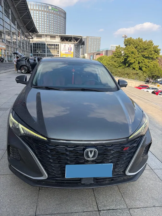 2021 ChangAn Eado 1.4T 160HP L4 7DCT,autocango,china used car exporter,china ev exporter,chinese used car exporter,chinese used ev exporter