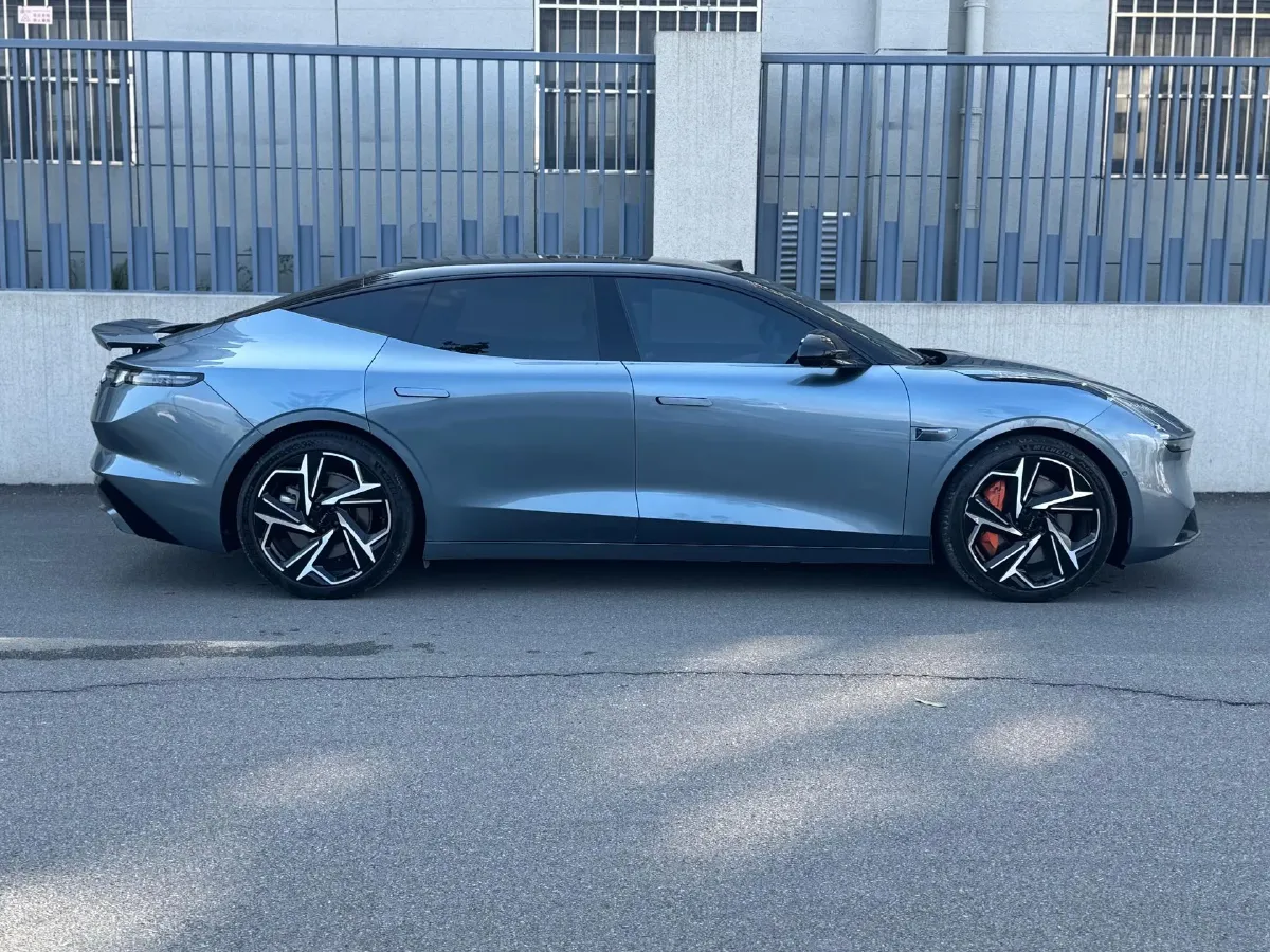 2024 Luxeed S7 BEV 100KWH,autocango,china used car exporter,china ev exporter,chinese used car exporter,chinese used ev exporter