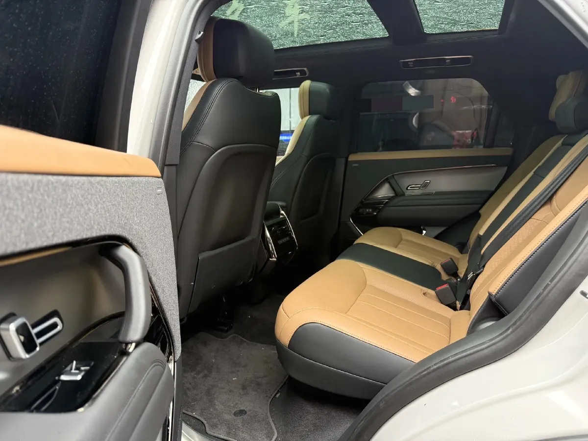 2025 Land Rover Range Rover Sport 3.0T 400HP L6 8AT,autocango,china used car exporter,china ev exporter,chinese used car exporter,chinese used ev exporter