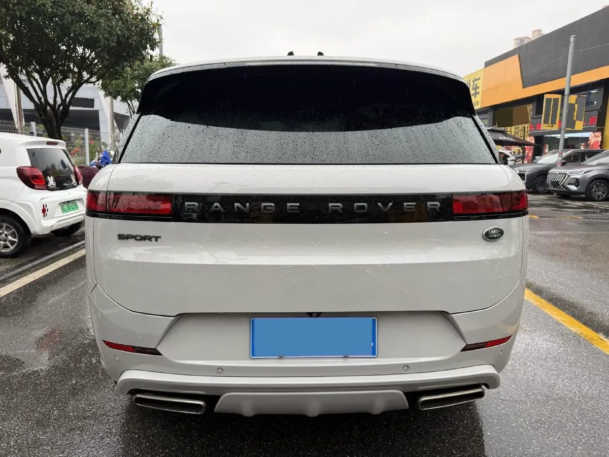 2025 Land Rover Range Rover Sport 3.0T 400HP L6 8AT,autocango,china used car exporter,china ev exporter,chinese used car exporter,chinese used ev exporter