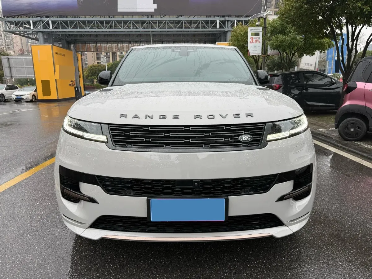 2025 Land Rover Range Rover Sport 3.0T 400HP L6 8AT,autocango,china used car exporter,china ev exporter,chinese used car exporter,chinese used ev exporter