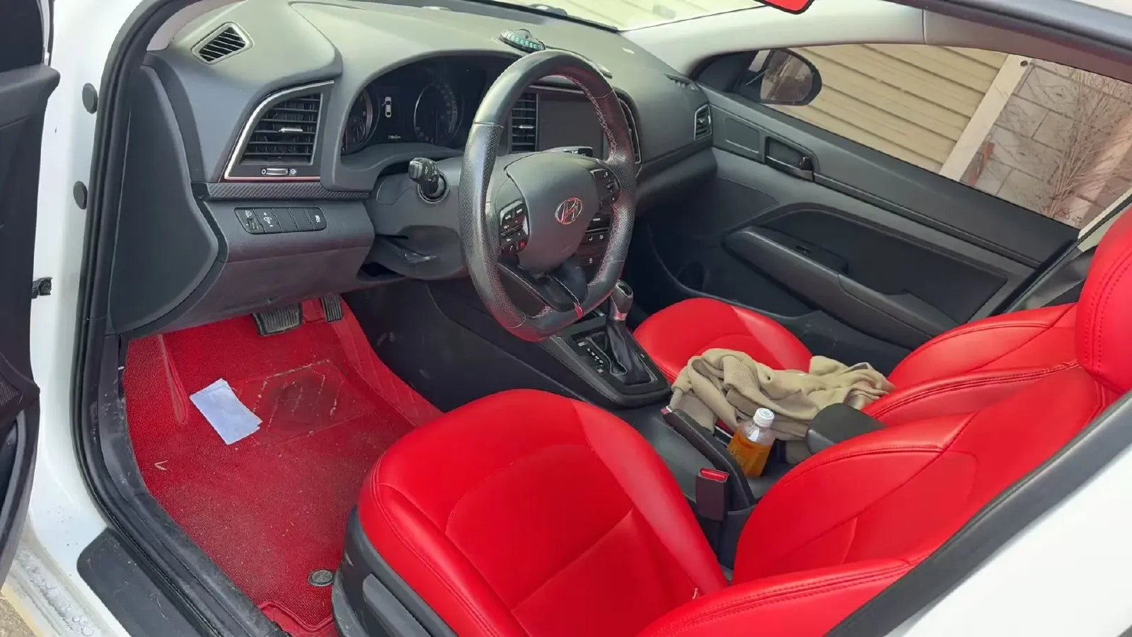 2018 Hyundai Elantra 1.4T 130HP L4 7DCT,autocango,china used car exporter,china ev exporter,chinese used car exporter,chinese used ev exporter