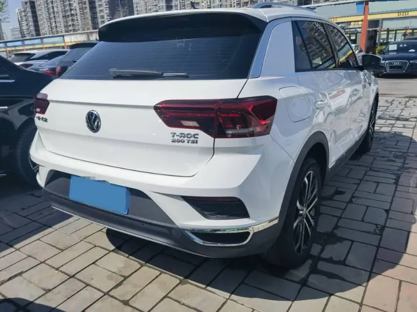 2019 Volkswagen T-Roc 1.4T 150HP L4 7DCT,autocango,china used car exporter,china ev exporter,chinese used car exporter,chinese used ev exporter