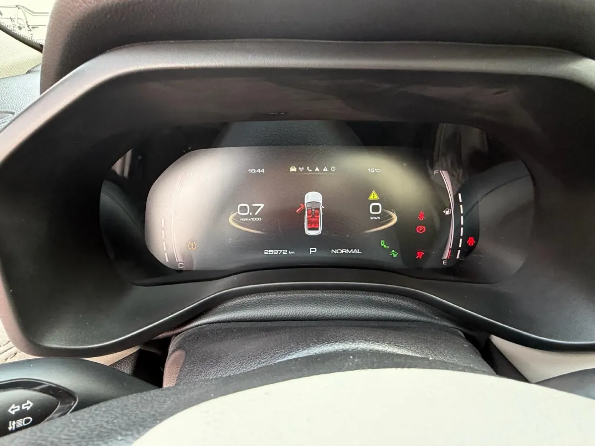 2021 Haval Jolion 1.5T 150HP L4 7DCT,autocango,china used car exporter,china ev exporter,chinese used car exporter,chinese used ev exporter