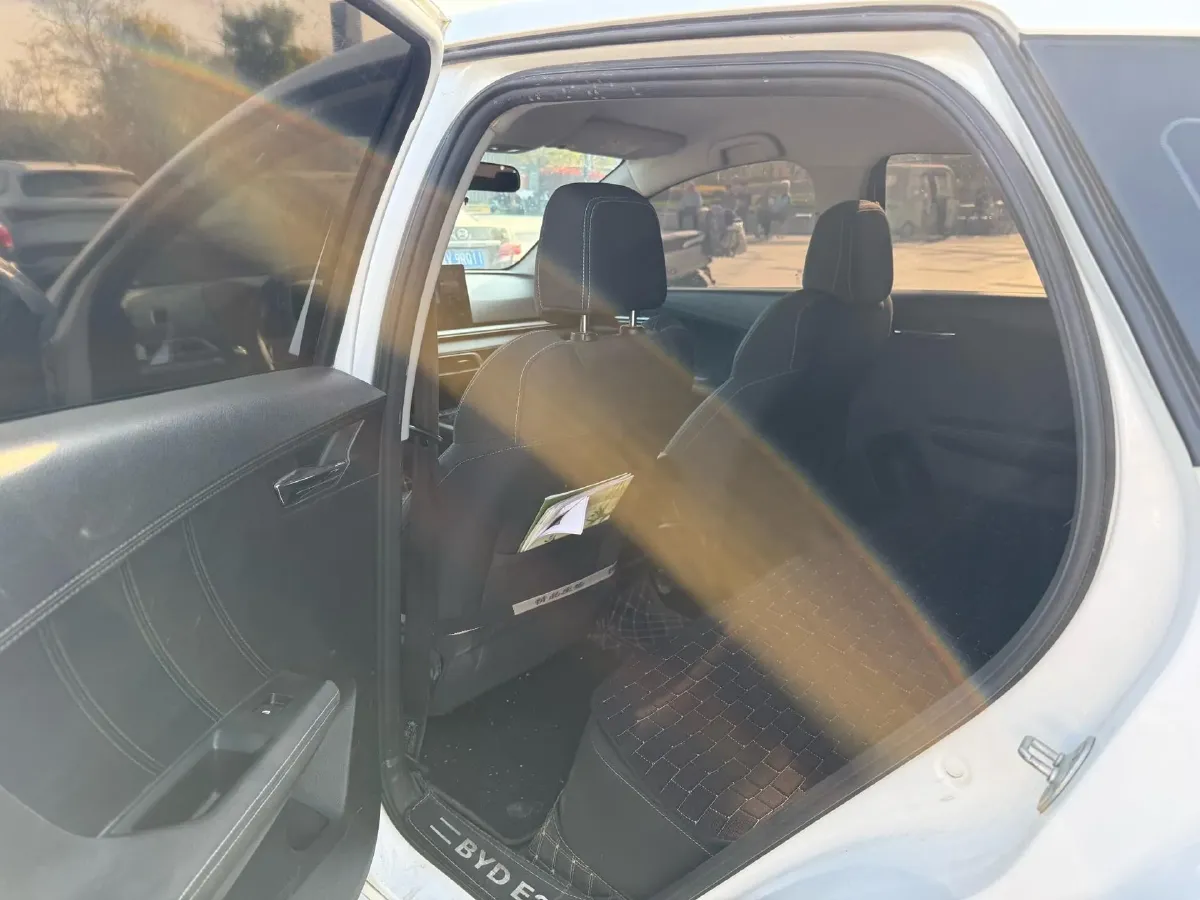 2021 BYD Dolphin BEV 30.7KWH,autocango,china used car exporter,china ev exporter,chinese used car exporter,chinese used ev exporter