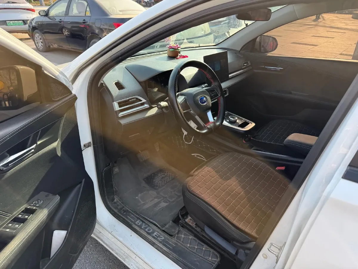 2021 BYD Dolphin BEV 30.7KWH,autocango,china used car exporter,china ev exporter,chinese used car exporter,chinese used ev exporter