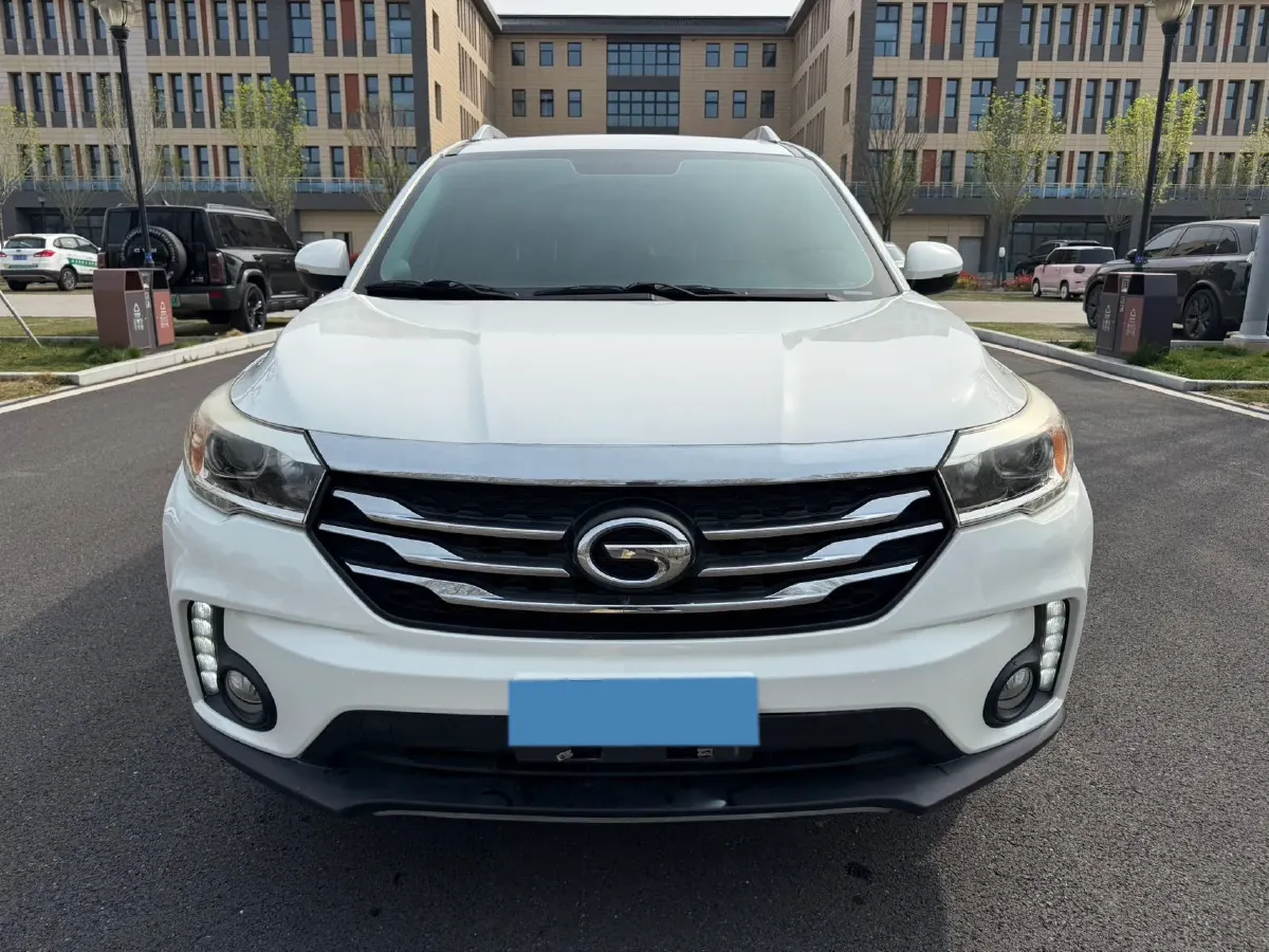 2017 GAC Trumpchi GS4 1.3T 137HP L4 7DCT,autocango,china used car exporter,china ev exporter,chinese used car exporter,chinese used ev exporter