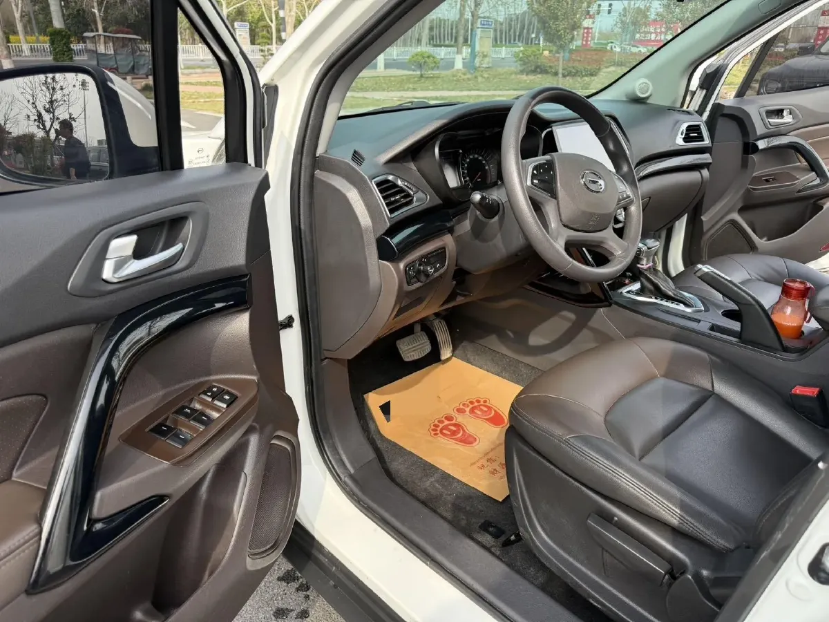 2017 GAC Trumpchi GS4 1.3T 137HP L4 7DCT,autocango,china used car exporter,china ev exporter,chinese used car exporter,chinese used ev exporter