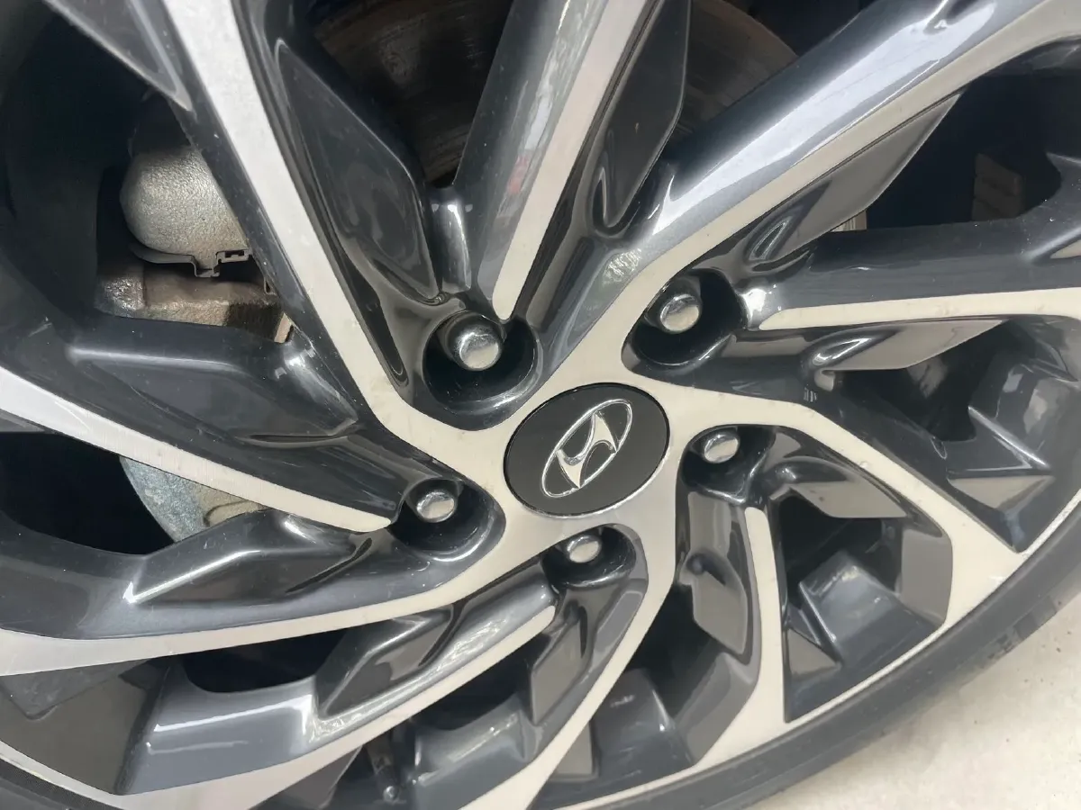 2020 Hyundai Elantra 1.5L 115HP L4 CVT,autocango,china used car exporter,china ev exporter,chinese used car exporter,chinese used ev exporter