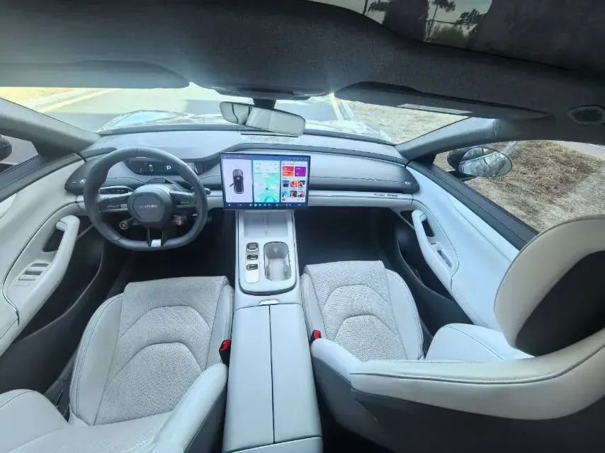 2024 MI SU7 BEV 73.6KWH,autocango,china used car exporter,china ev exporter,chinese used car exporter,chinese used ev exporter