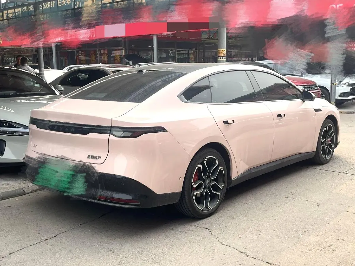 2025 Nissan N7 BEV 58KWH,autocango,china used car exporter,china ev exporter,chinese used car exporter,chinese used ev exporter