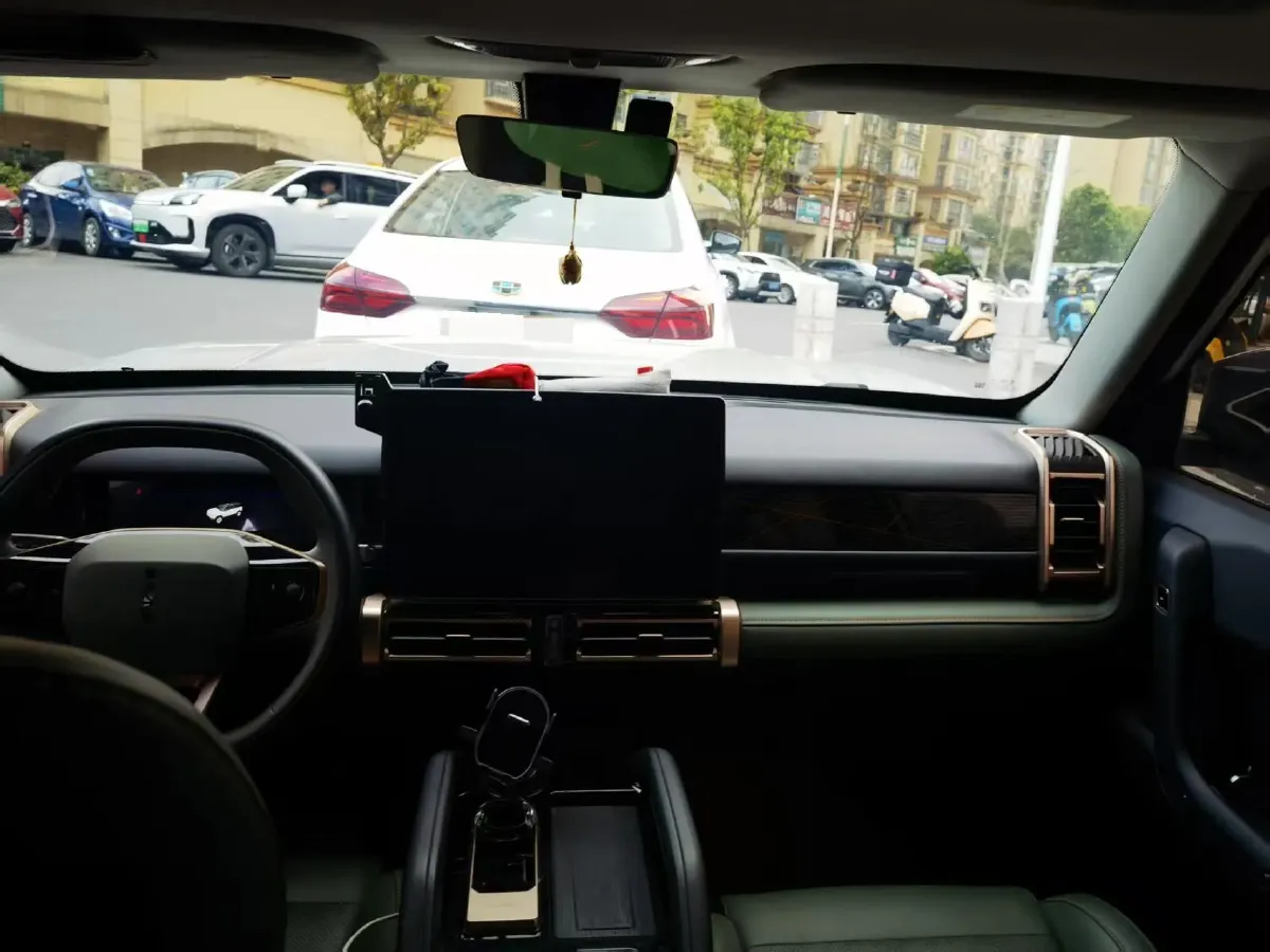 2024 iCAR iCAR 03 BEV 65.69KWH,autocango,china used car exporter,china ev exporter,chinese used car exporter,chinese used ev exporter