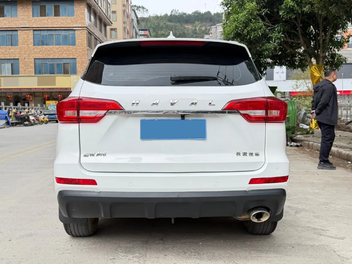 2019 Haval M6 1.5T 150HP L4 6MT,autocango,china used car exporter,china ev exporter,chinese used car exporter,chinese used ev exporter