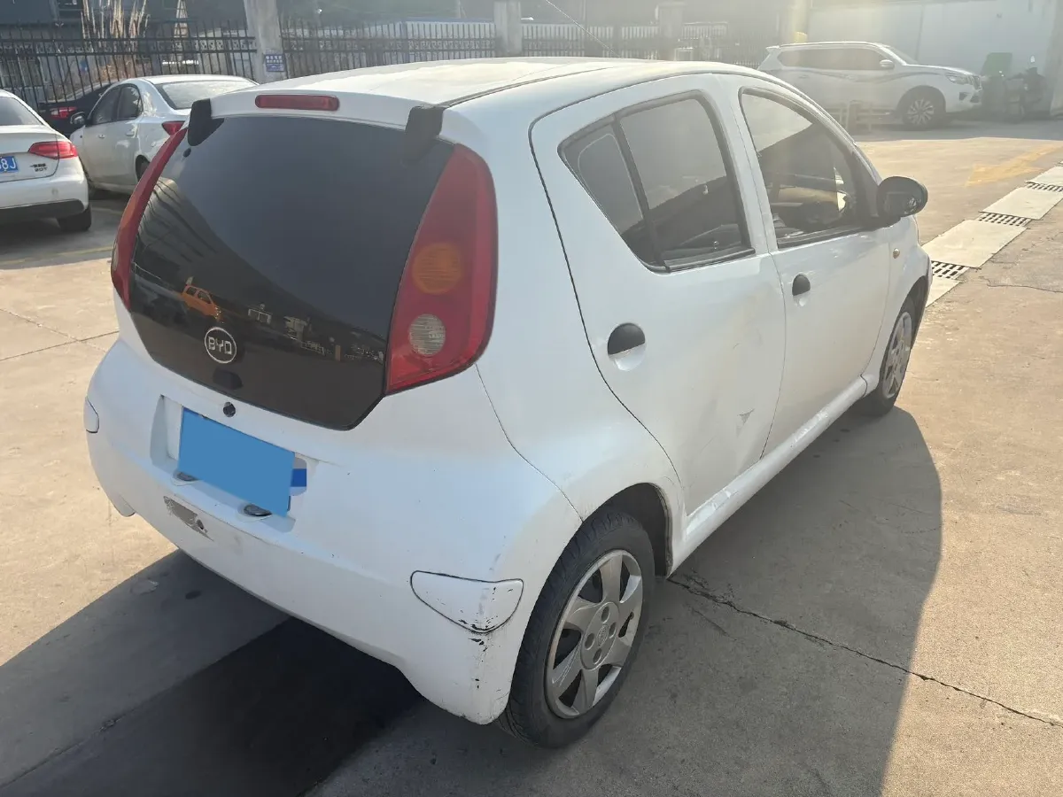 2015 BYD F0 1.0L 68HP L3 5MT,autocango,china used car exporter,china ev exporter,chinese used car exporter,chinese used ev exporter