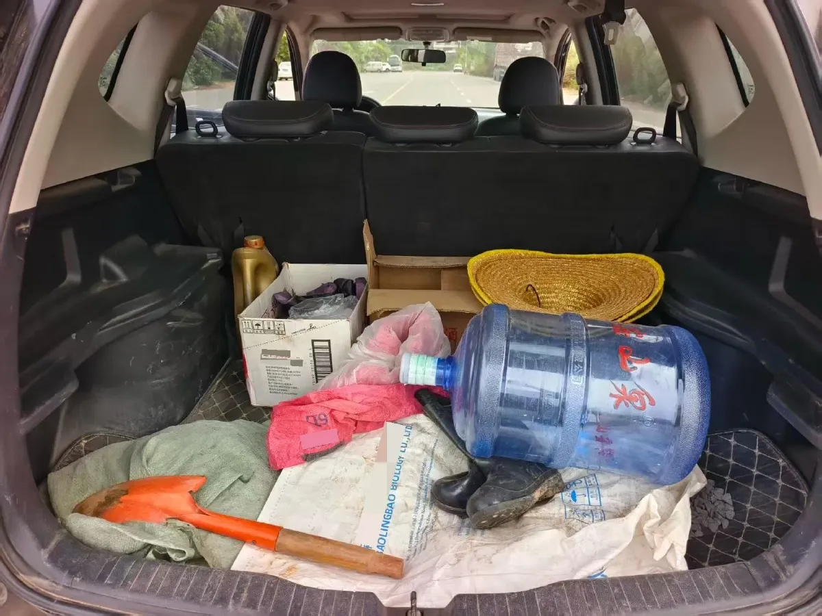 2019 Haval M6 1.5T 150HP L4 7DCT,autocango,china used car exporter,china ev exporter,chinese used car exporter,chinese used ev exporter