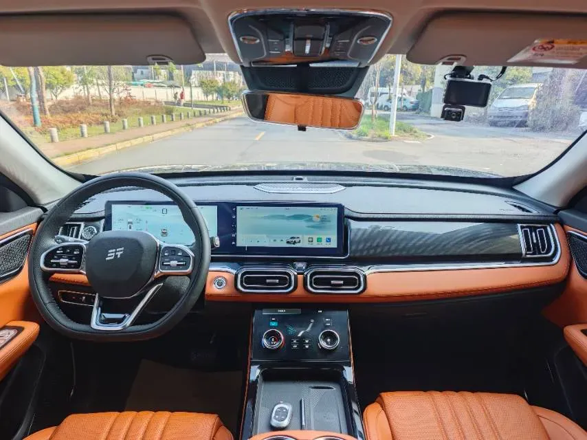 2024 Venucia VX6 BEV 62KWH,autocango,china used car exporter,china ev exporter,chinese used car exporter,chinese used ev exporter