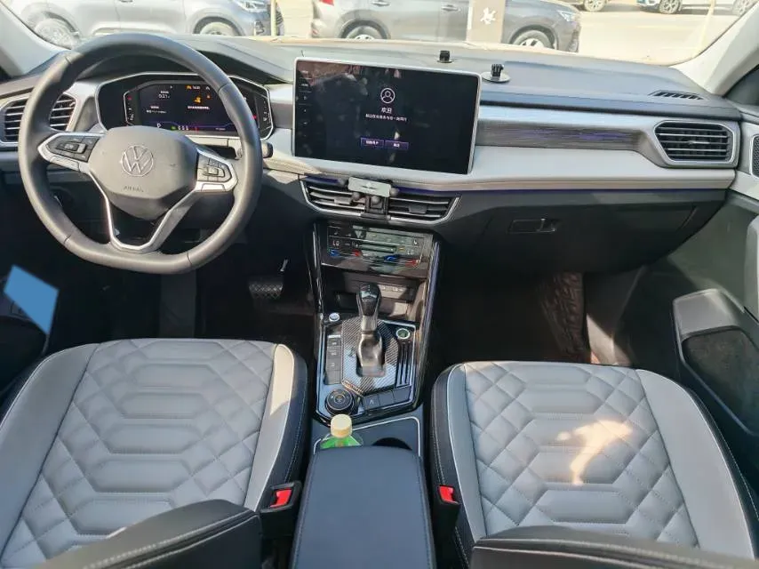 2023 Volkswagen Tayron 2.0T 220HP L4 7DCT,autocango,china used car exporter,china ev exporter,chinese used car exporter,chinese used ev exporter