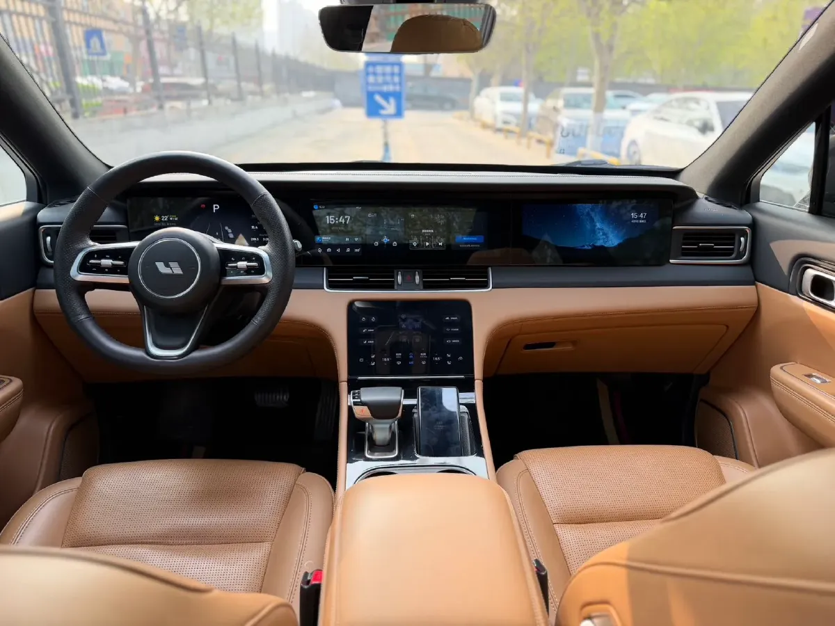 2021 Li ONE Range Extended 131HP REEV 40.5KWH,autocango,china used car exporter,china ev exporter,chinese used car exporter,chinese used ev exporter