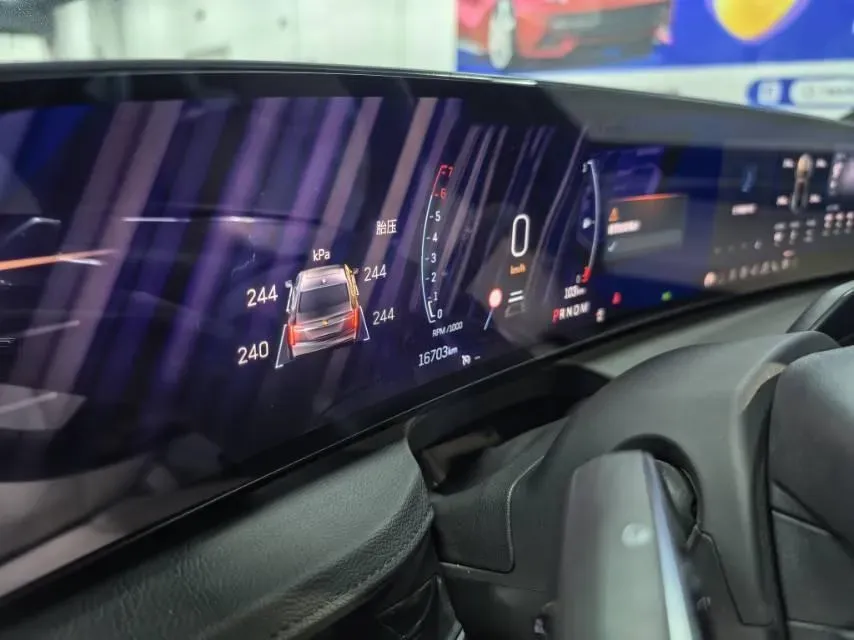 2023 Cadillac CT6 2.0T 237HP L4 10AT,autocango,china used car exporter,china ev exporter,chinese used car exporter,chinese used ev exporter